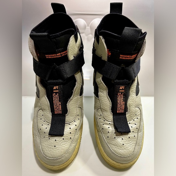 NIKE AIR FORCE 1 Utility sneakers - Picture 5 of 7